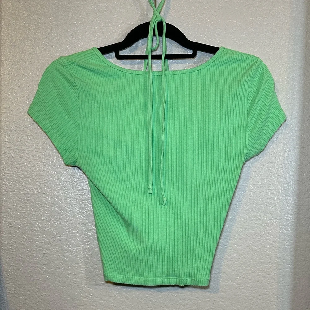 AEO Keyhole Ribbed Crop - Picture 2 of 3